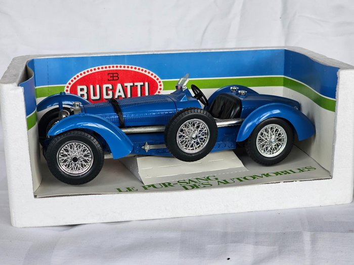 Bburago 1:18 - Machetă mașină - Bugatti type 59 van 1934 - roți pivotante