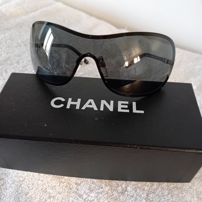 Chanel - Solglasögon