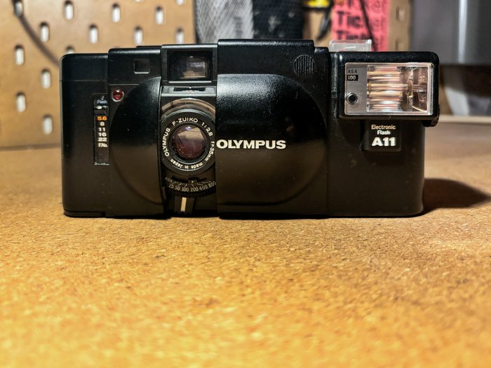 Olympus XA & A11 Flash Analogt kamera