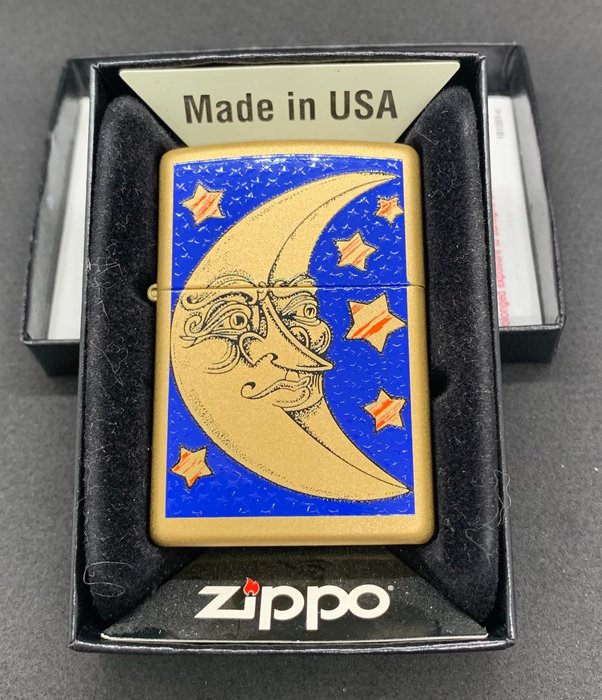 Zippo - Zippo lighter 2008 Barrett Smythe - Face Moon - Lighter - Brass