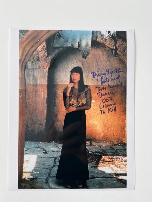 James Bond 007: Licence to Kill, Diana Lee-Hsu as "Loti and title dancer" handsigned photo with B'BC holographic COA