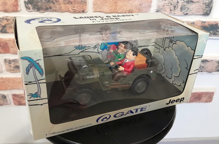 1:18 - Modell autó - Laurel & Hardy in "Jeep Adventures" - 1941 Jeep Willys