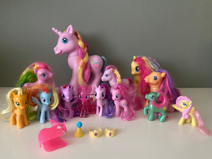 Hasbro - Brinquedo My Little Pony Verzameling - 2010-2020 - China