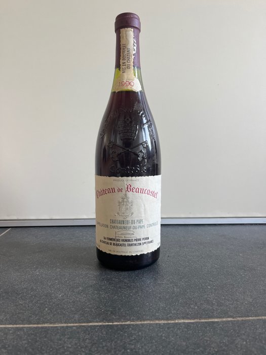 1990 Chateau de Beaucastel - 教皇新堡法定產區 - 1 Bottle (0.75L)
