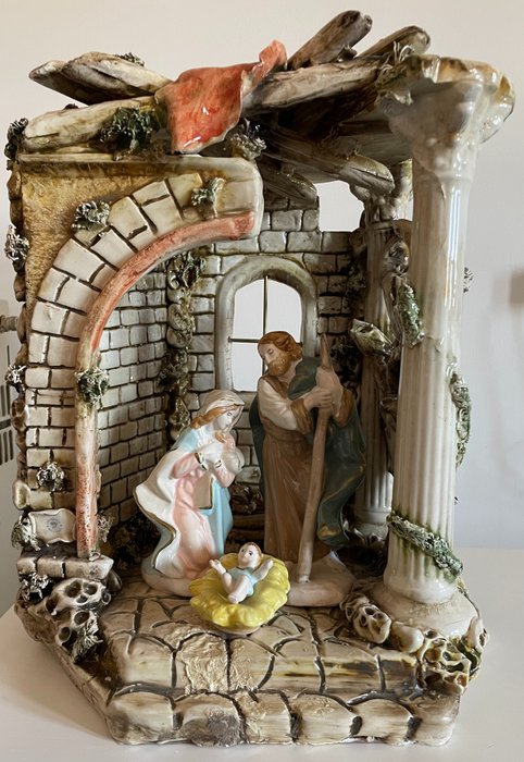 Capodimonte - Craftsman school of Capodimonte - 雕塑, Nativity - 45 cm - 瓷 - 1998