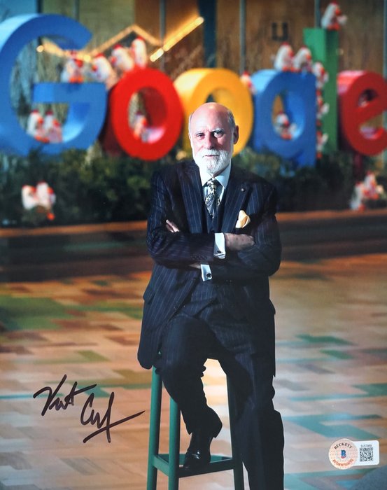 Vint Cerf "Creator of Internet" Autograph, Photo with Beckett COA - Computer