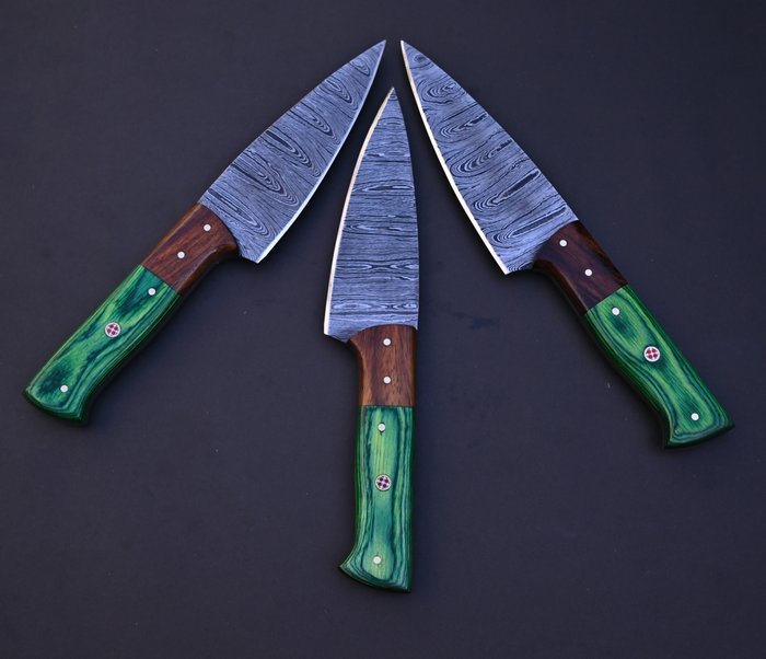 Kökskniv - Chef's knife - Damaskus stål, Pakka trä - Nordamerika