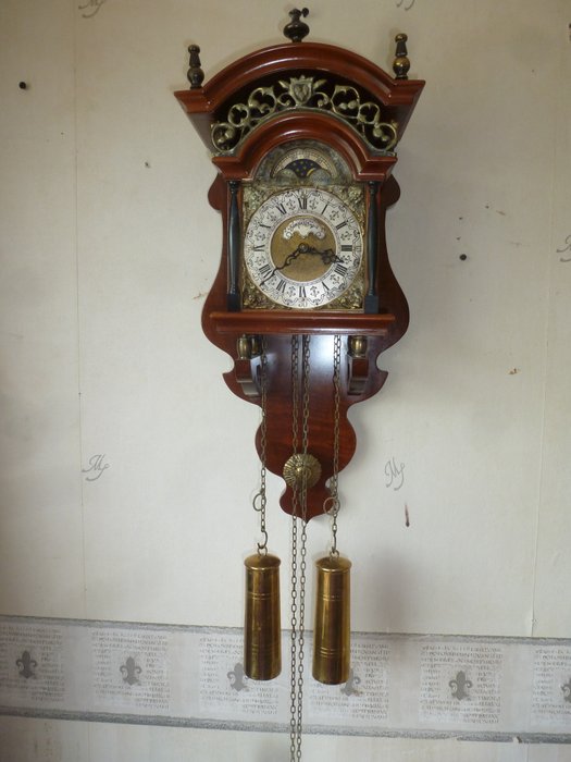 Sallander-klokke - Tre, Mahogni - 1950–1960