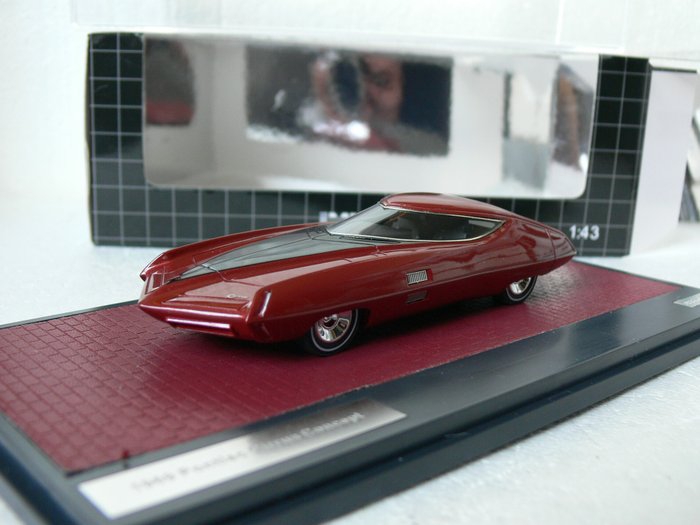 Matrix 1:43 - 模型汽车 - 1969 Pontiac Cirrus Concept car - 限量版 086 件，共 408 件