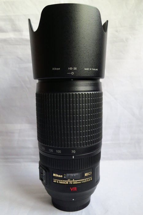Nikon AF-S (FX) VR Zoom-Nikkor 70-300mm f/4.5-5.6 G IF-ED; nieuwstaat Lente de câmera