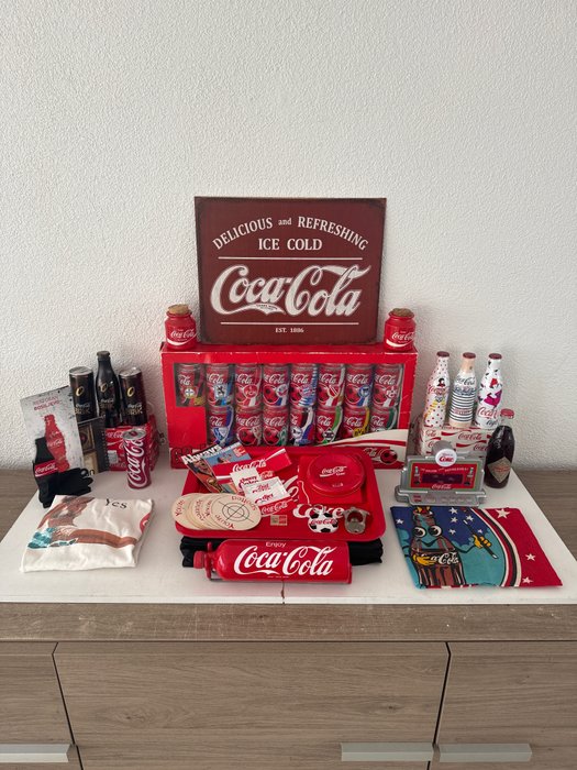 Coca-Cola - Reklámtábla (60) - Műanyag, Üveg, Vas (öntött/kovácsolt)
