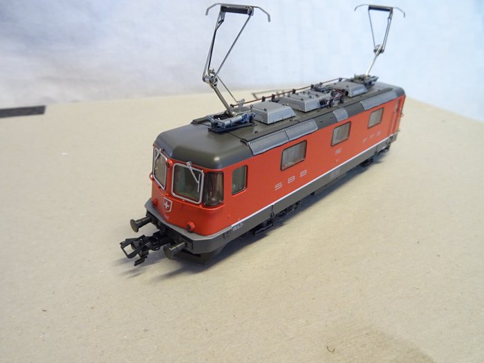 Märklin H0 - 3734 - Elektrisk lokomotiv (1) - Elektrisk lokomotiv RE 4/4 11162 av SBB red digital - SBB-CFF