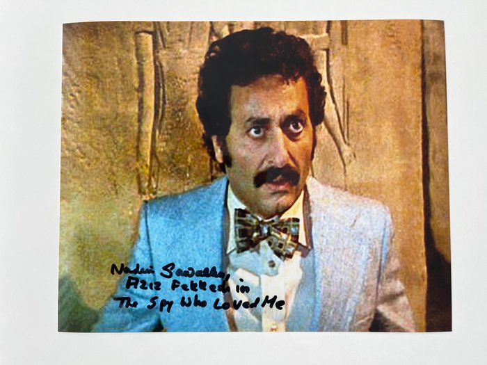 James Bond 007: For Your Eyes Only, Nadim Sawalha as "Aziz Fekkesh" handsigned photo with B'BC holographic COA