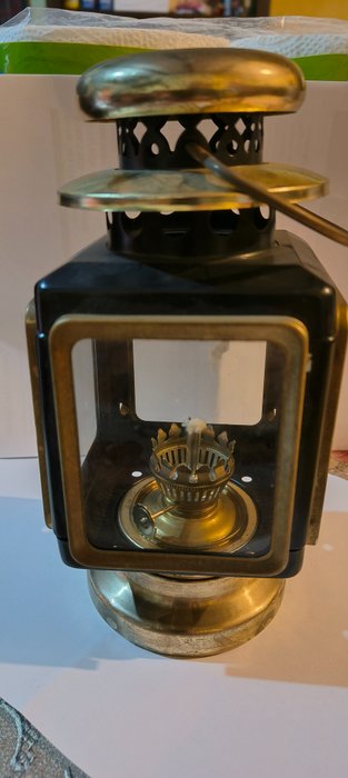 Öllampe - Messing, Stahl