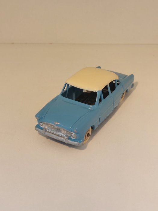 Dinky Toys 1:43 - Modellauto - Simca Versailles