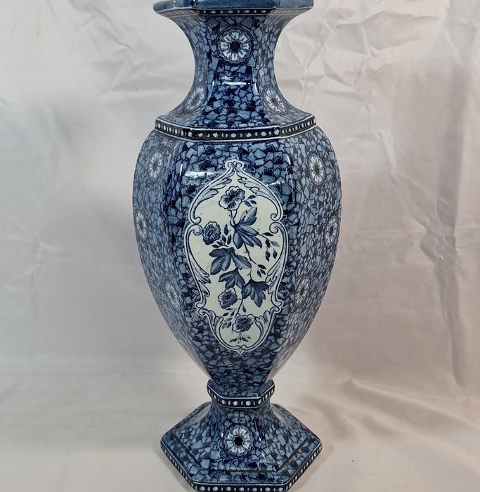 Petrus Regout - Vase -  „Rheinblau“  - Töpferware