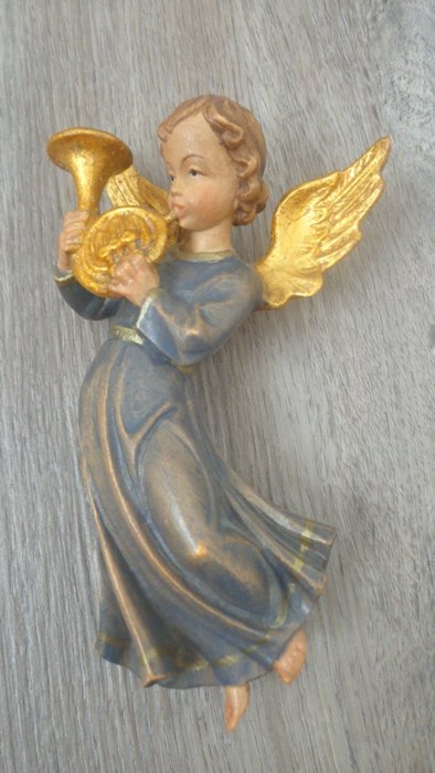 雕刻, alten farbigen Engel mit  Trompete - gefasst Putto geschnitzt - Holzfigur - 16 cm - 木 - 1980