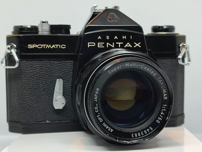 Asahi, Pentax Spotmatic SP black + Super-Multi-Coated 1,4/50mm - M42 | Egylencsés reflex fényképezőgép (SLR)