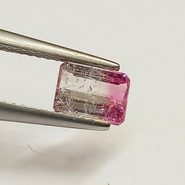 Kein Mindestpreis, Zweifarbig: intensives Pink/farblos Turmalin - 1.04 ct