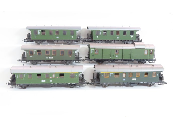 Roco H0 - 4202/4203/4204/4230/44223 - Modellbahn-Personenwagen (6) - 6 zweiachsige Nahverkehrsschienenwagen - DB
