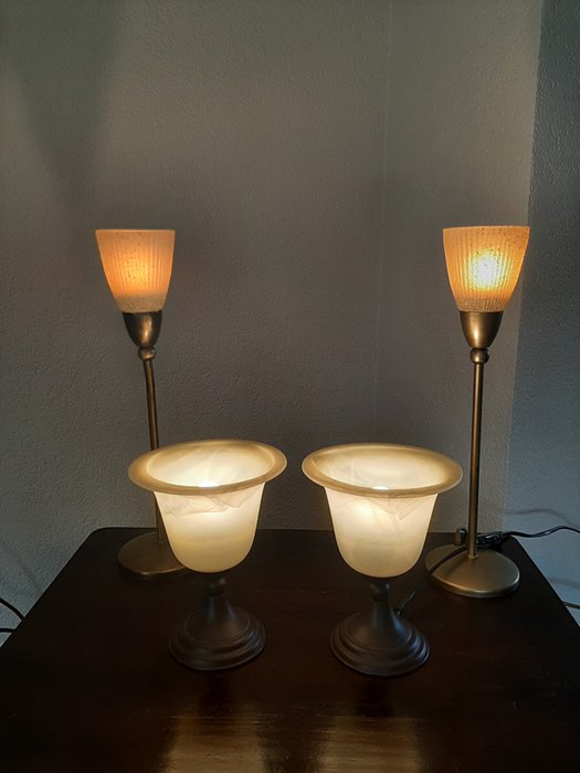 Lampe de table (4) - Laiton - Métal - Verre.
