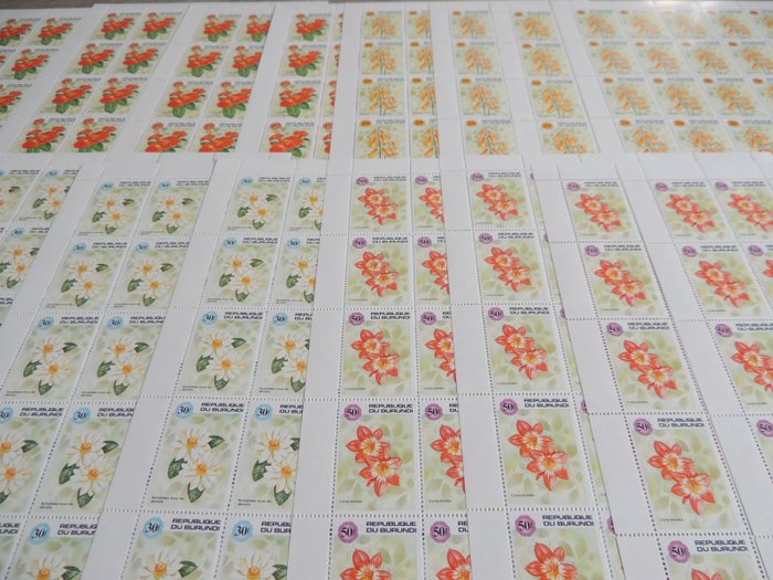 布隆迪 1992 - 100 系列花朵 25 颗芯 # 982/985 c/v €2200