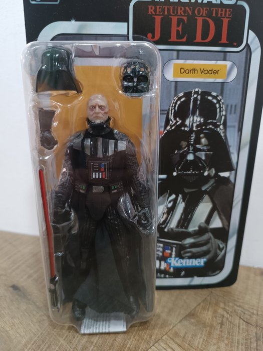 Star Wars - Special Edition Darth Vader (mint condition, never opened)