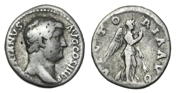 Römisches Reich. Hadrian (117-138 n.u.Z.). Denarius (Victory). Rome mint 136 AD. / RIC 2240  (Ohne Mindestpreis)
