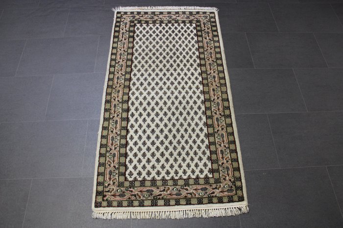 薩魯克·米爾 - 長條地毯 - 141 cm - 74 cm