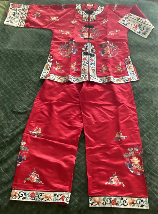 Costume pour femmes - Broderie, Soie - Chine  (Sans Prix de Réserve)