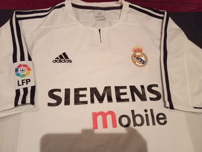 Real Madrid - Spanish Football League - 2003 - Football jersey