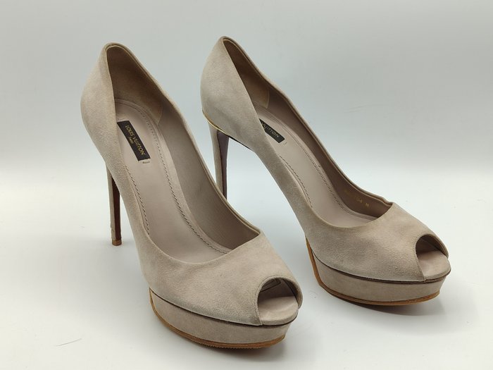 Louis Vuitton - Heeled shoes - Size: Shoes / EU 41