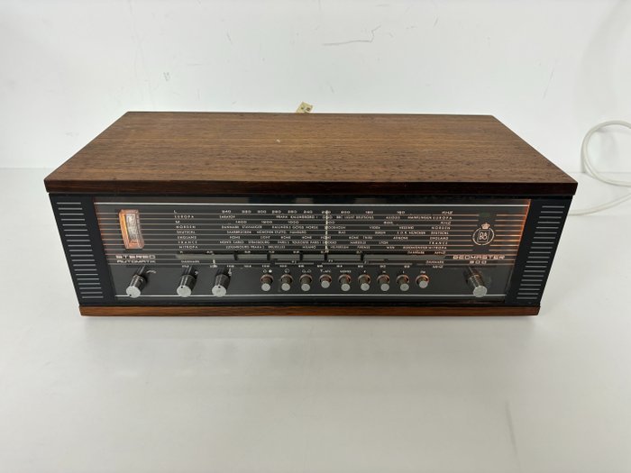 Bang & Olufsen - Beomaster 900 Radio