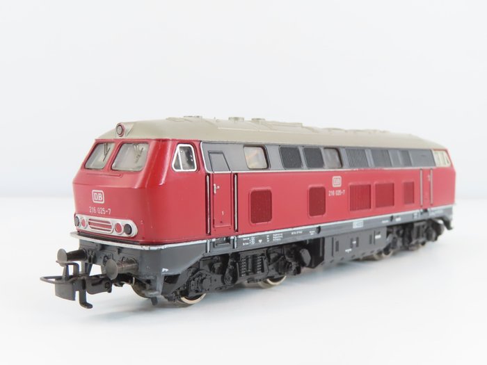 Märklin H0 - 3075 - Locomotiva diesel (1) - BR 216 025-7, MFX de som completo - DB