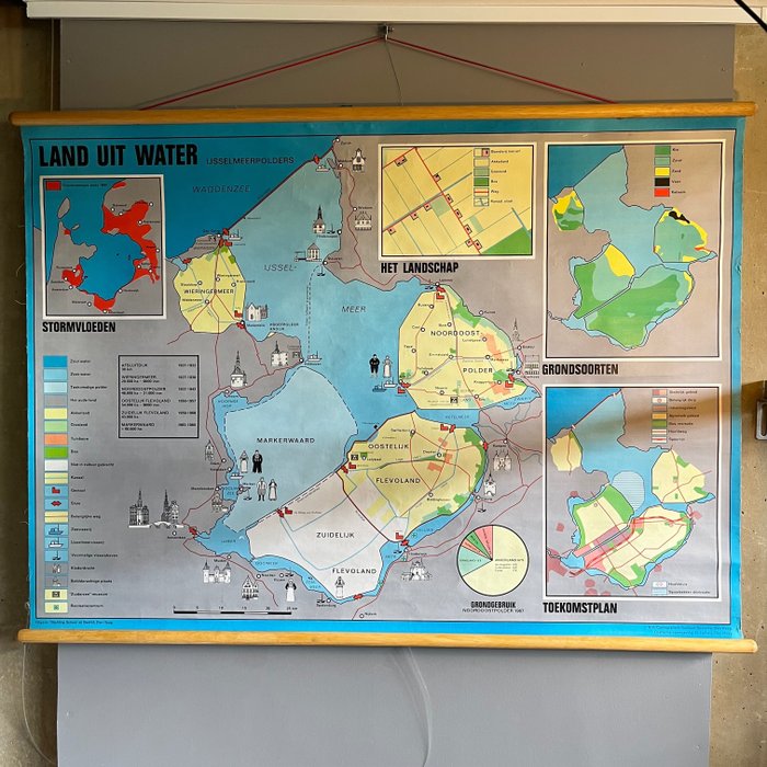 Stichting School en Bedrijf, Den Haag - School map - Land from Water - Linen, Wood