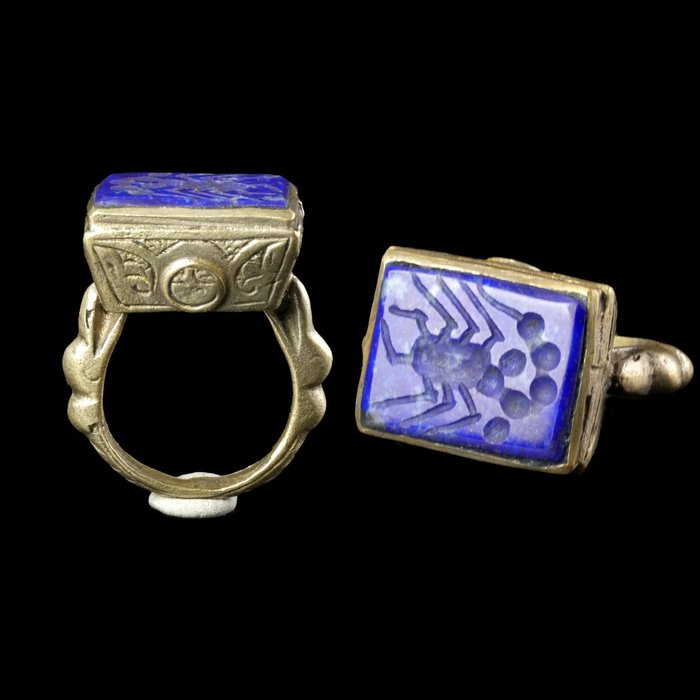 奧斯曼帝國 刻有蝎子圖案的凹雕青金石戒指  (沒有保留價)