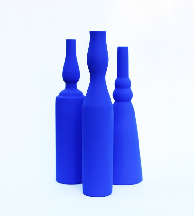 Morandi® - Homage to Giorgio Morandi & Yves Klein - Vase -  Exclusive Collection  - IKB