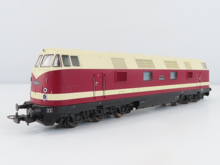 Piko H0 - 59380 - Diesellokomotive (1) - BR 118.4 - DR (DDR)
