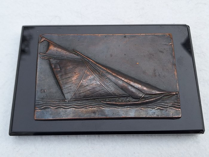 Maritime Objekte - Bild einer Segelyacht - Bronze und Marmor