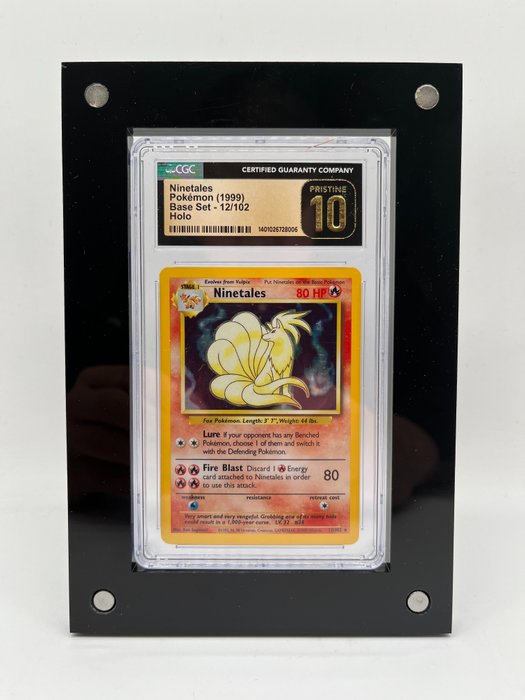 The Pokémon Company - Graded card - Ninetales Holo - Base Set - 1999 - CGC Virheetön