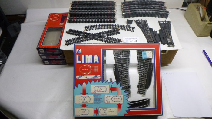 Lima H0 - Model train tracks (56) - 56 pcs. set of tracks, track pack and switches - #4712