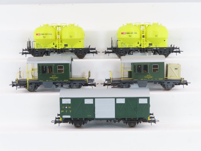 Roco H0 - 66360/66048/46960 - Modeltog godsvogn (3) - Postvogn, 2 silovogne og 2 følgevogne 'Sputnik' - SBB-CFF