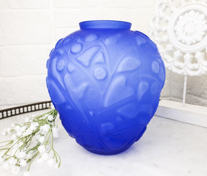 Vase de style art déco en verre bleu dépoli - Vaso  - Vetro