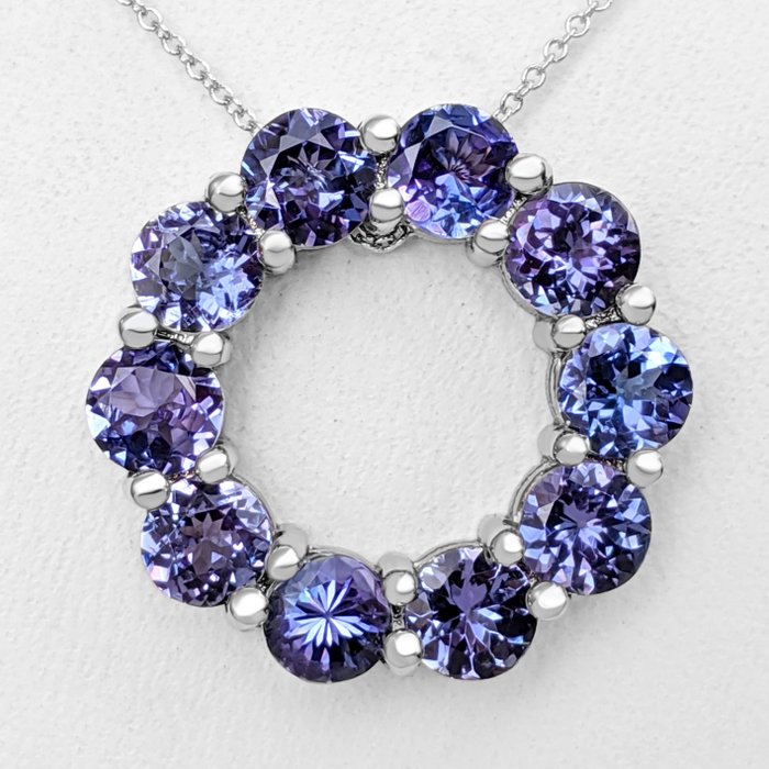 No Reserve Price - Necklace with pendant - 14 kt. White gold -  5.05ct. tw. Tanzanite
