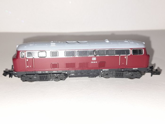 Trix N - 18012 - Locomotivă diesel (1) - BR 216 001-8 - DB