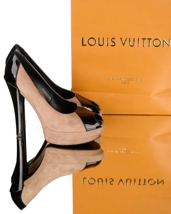 Louis Vuitton - Peeptoes - Größe: Shoes / EU 38.5