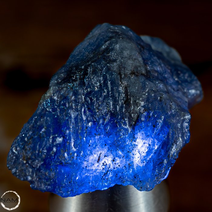 天然深蓝色坦桑石晶体未经处理 145.4克拉- 29.08 g
