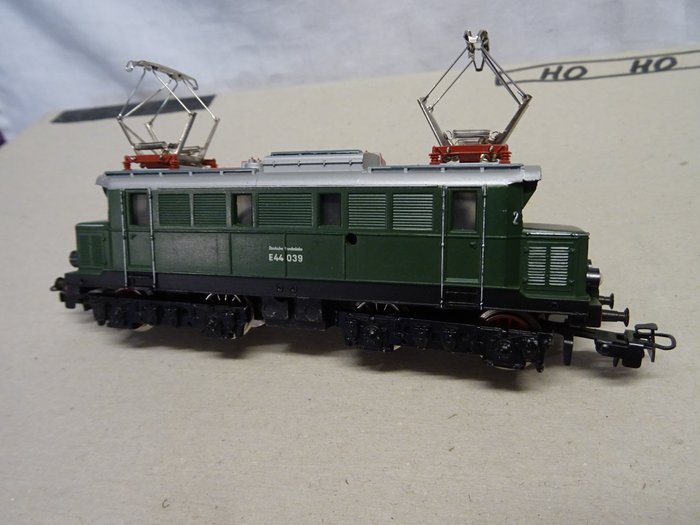 Märklin/Hamo H0 - 3011 - Villamos mozdony (1) - Elektromos mozdony E44 fémház - DB