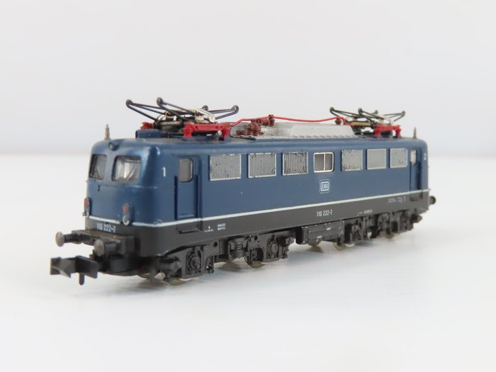 Fleischmann N轨 - 7335 - 电力机车 (1) - BR 110系列 - DB