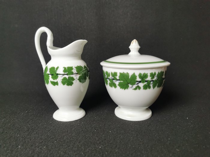 Meissen - 整套咖啡杯具 (2) - In motivo Full Green Vine - lattiera e zuccheriera rotonda coperta - 瓷器